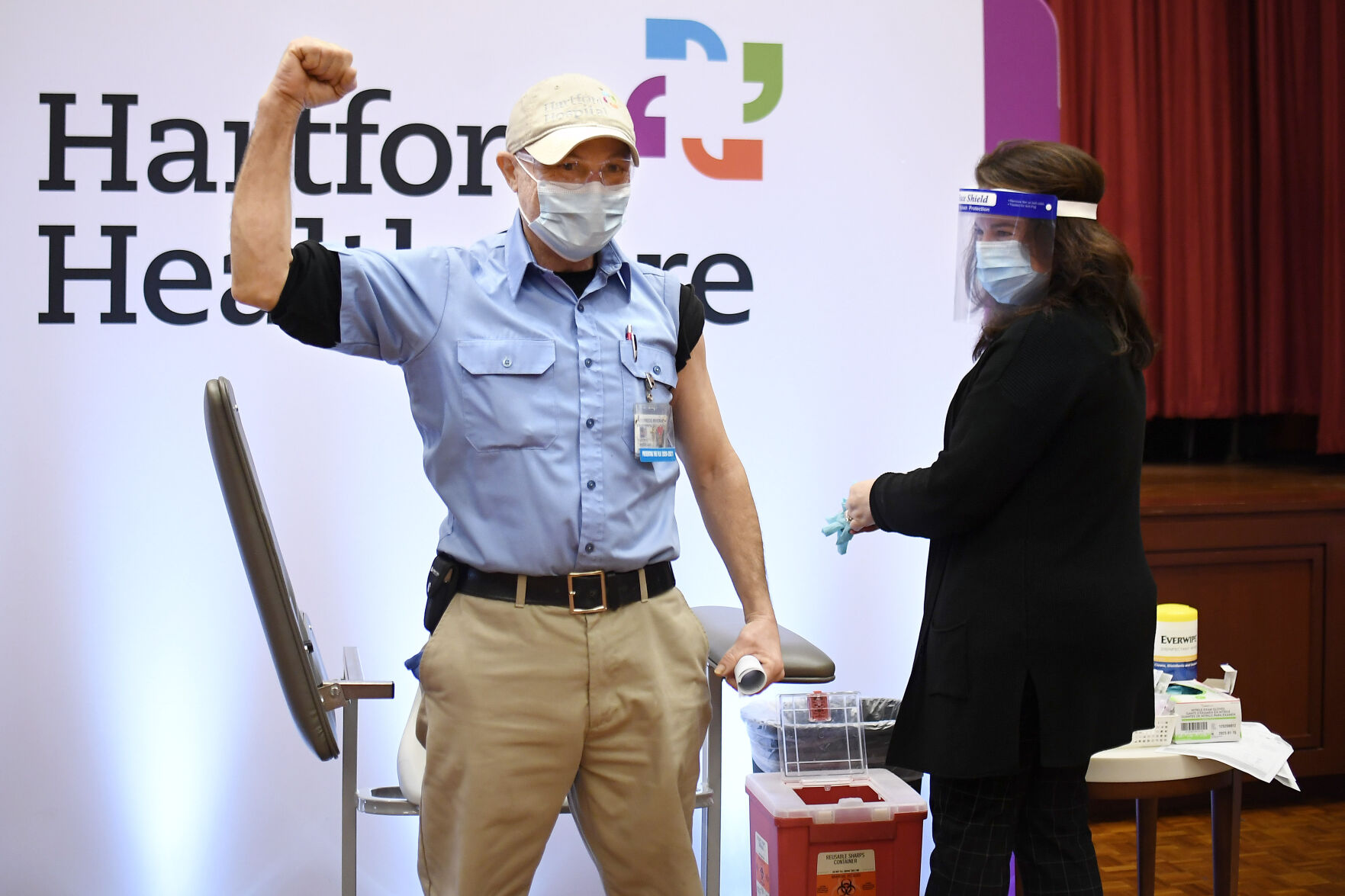 Outbreak Vaccine Connecticut Virus